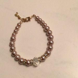 Pearl bracelet